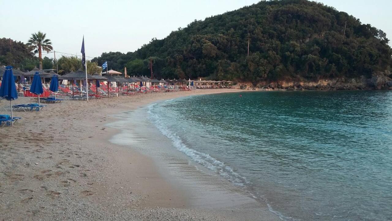 Theros Blu Sarakiniko (Epirus) Eksteriør billede